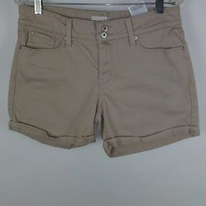 Denizen Levi's modern shorts size 8